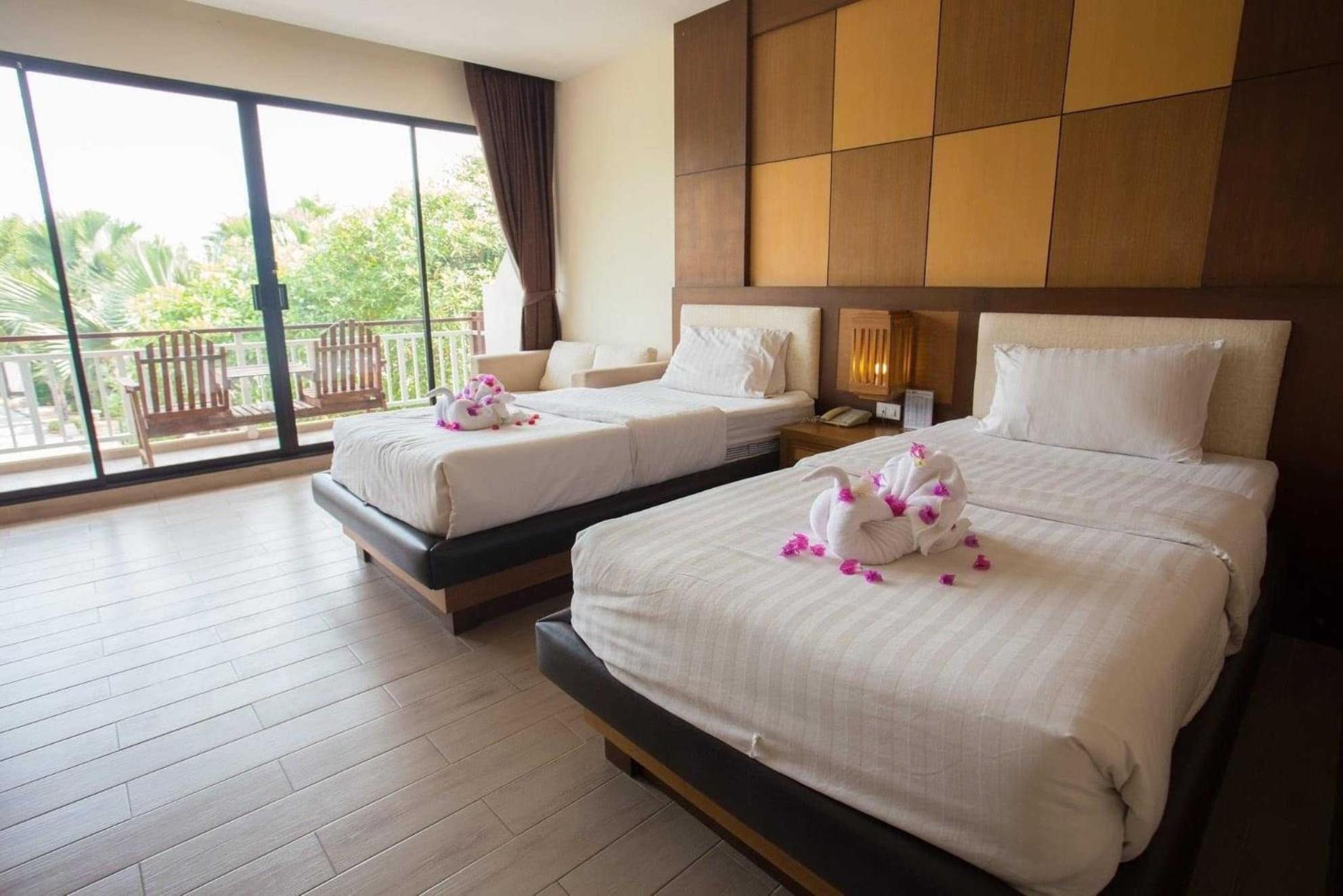 Chawalun Resort Don Tum Luaran gambar